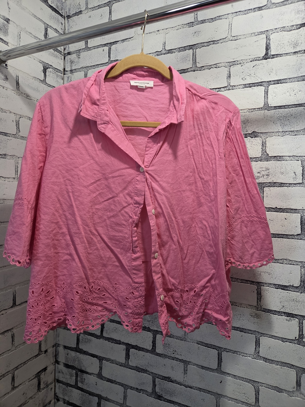 beachlunchlounge Pink Eyelet-Hem Button Down Shirt